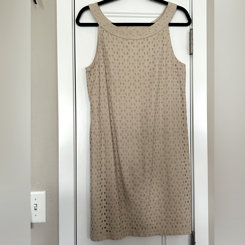 WHBM Eyelet Lined Dress 6 Tan Neutral Career Minimalist Classic Lagenlook